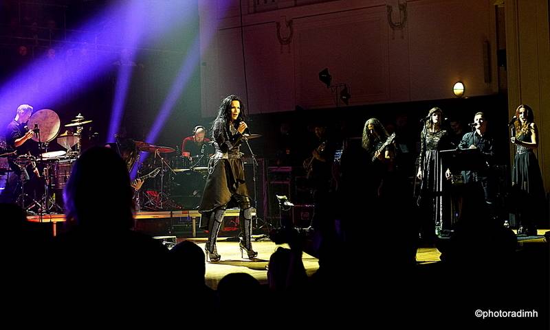 Finská metalová královna Tarja Turunen oslnila Smetanovu síň Obecního domu