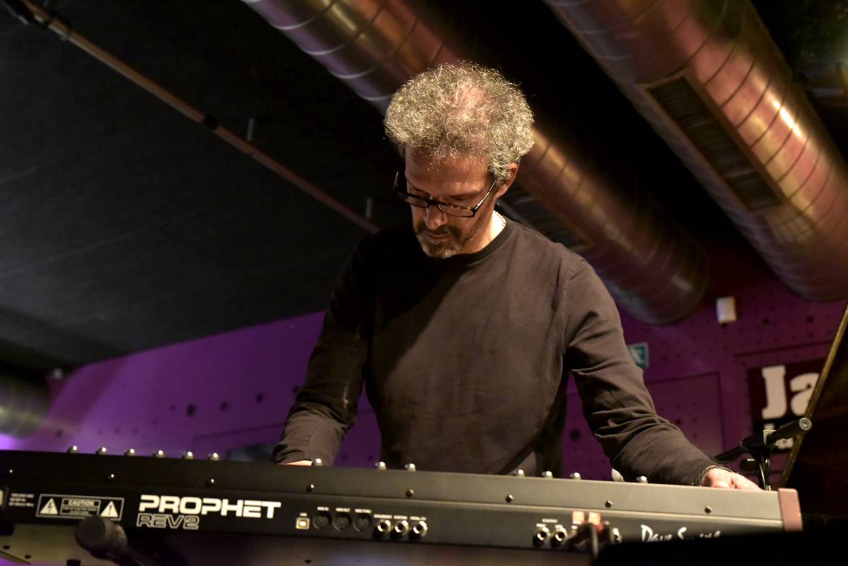 Dominic Miller a Dan Bárta na jednom podiu v Jazz Docku