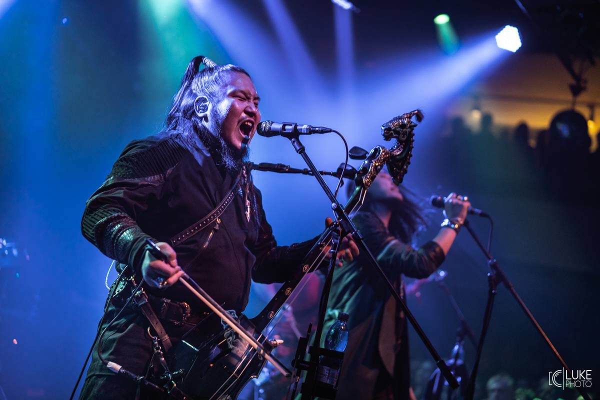 Mongolští rockeři přivezli hudbu z jiného světa. The Hu po loňském debutu na Rock for People zavítali do Prahy