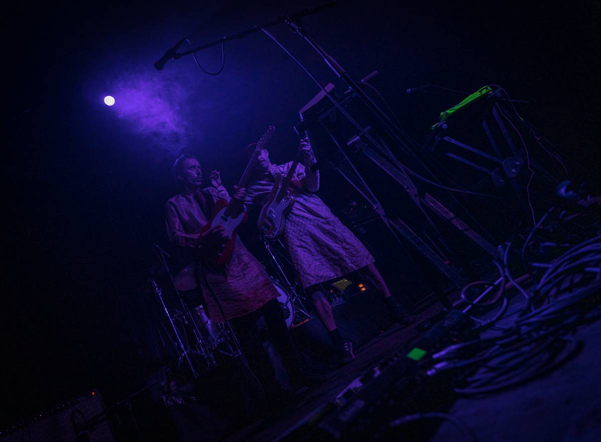 Dánské rockové hvězdy WhoMadeWho roztančily Roxy