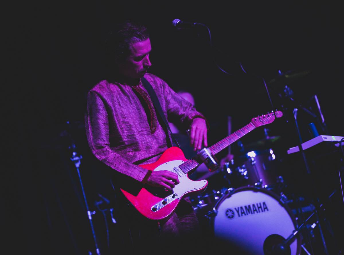 Dánské rockové hvězdy WhoMadeWho roztančily Roxy