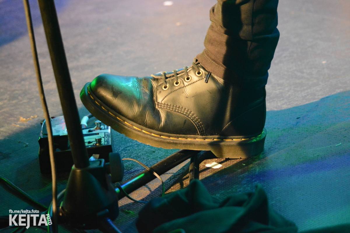 UK Subs se svou punkovou smrští po roce znovu rozproudili pražské Rock Café