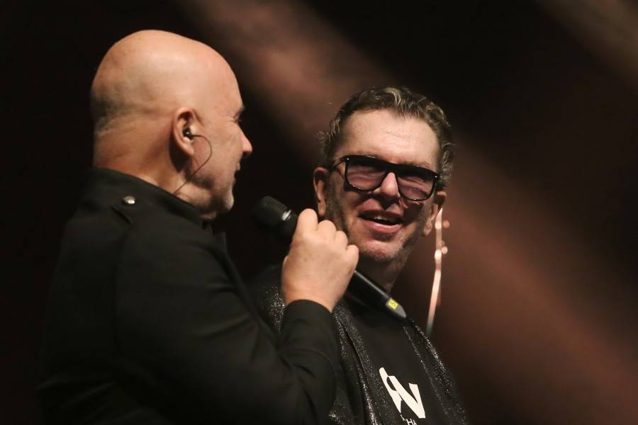 Richard Müller v Uherském Hradišti bodoval se šansony, záda mu kryli Michael Kocáb a Ondřej Soukup