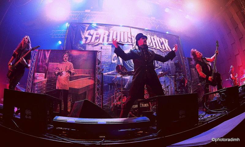 HammerFall vyprodali Forum Karlín, podpořit je přišla i Dominika Gottová