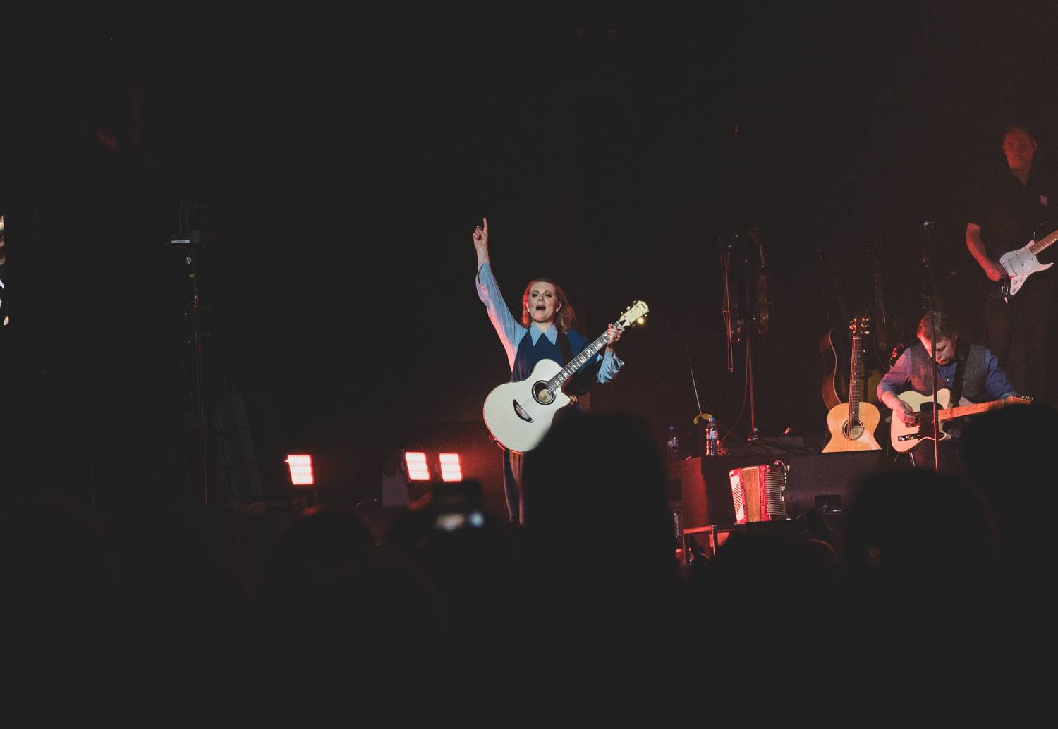 Kelly Family oslavili v O2 areně 25 let svého slavného alba Over The Hump