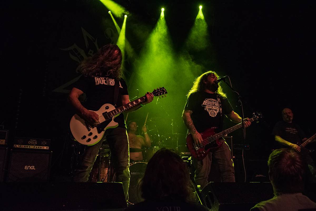 Totální masakr motorovou pilou: Debustrol slavili v Akropoli 33 let Antikrista