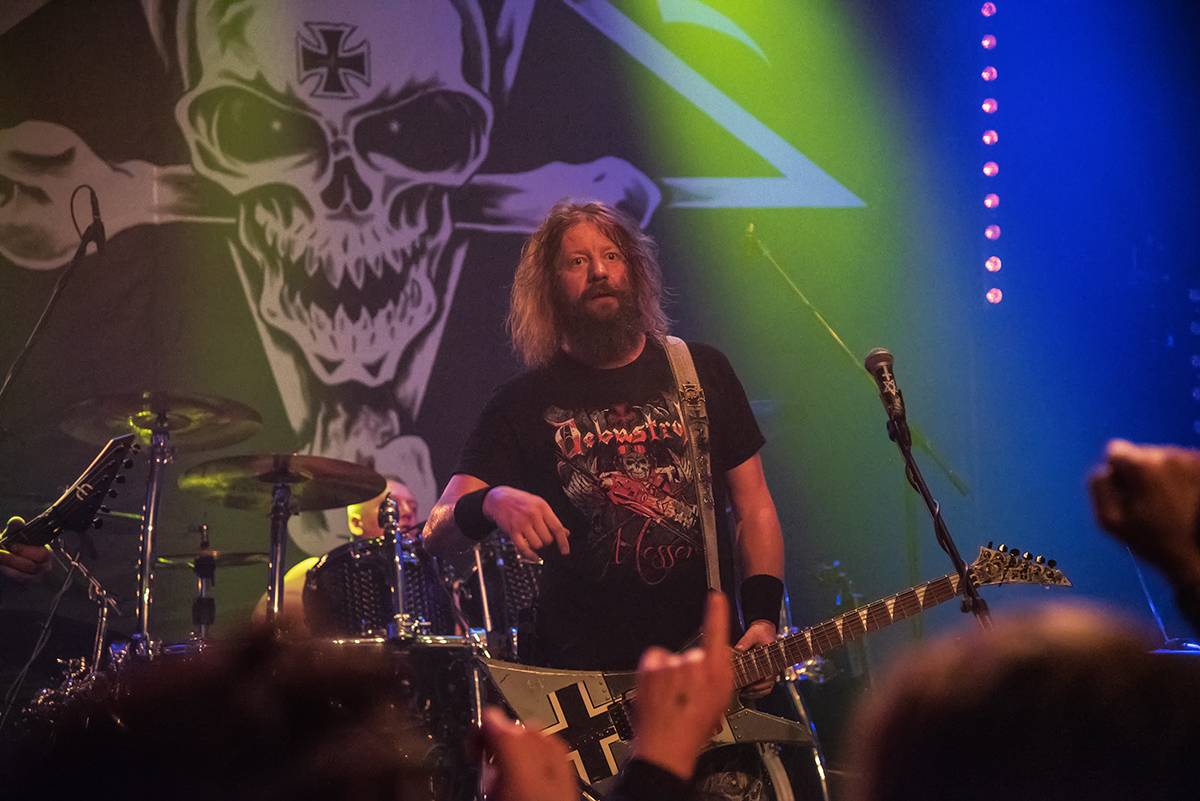 Totální masakr motorovou pilou: Debustrol slavili v Akropoli 33 let Antikrista