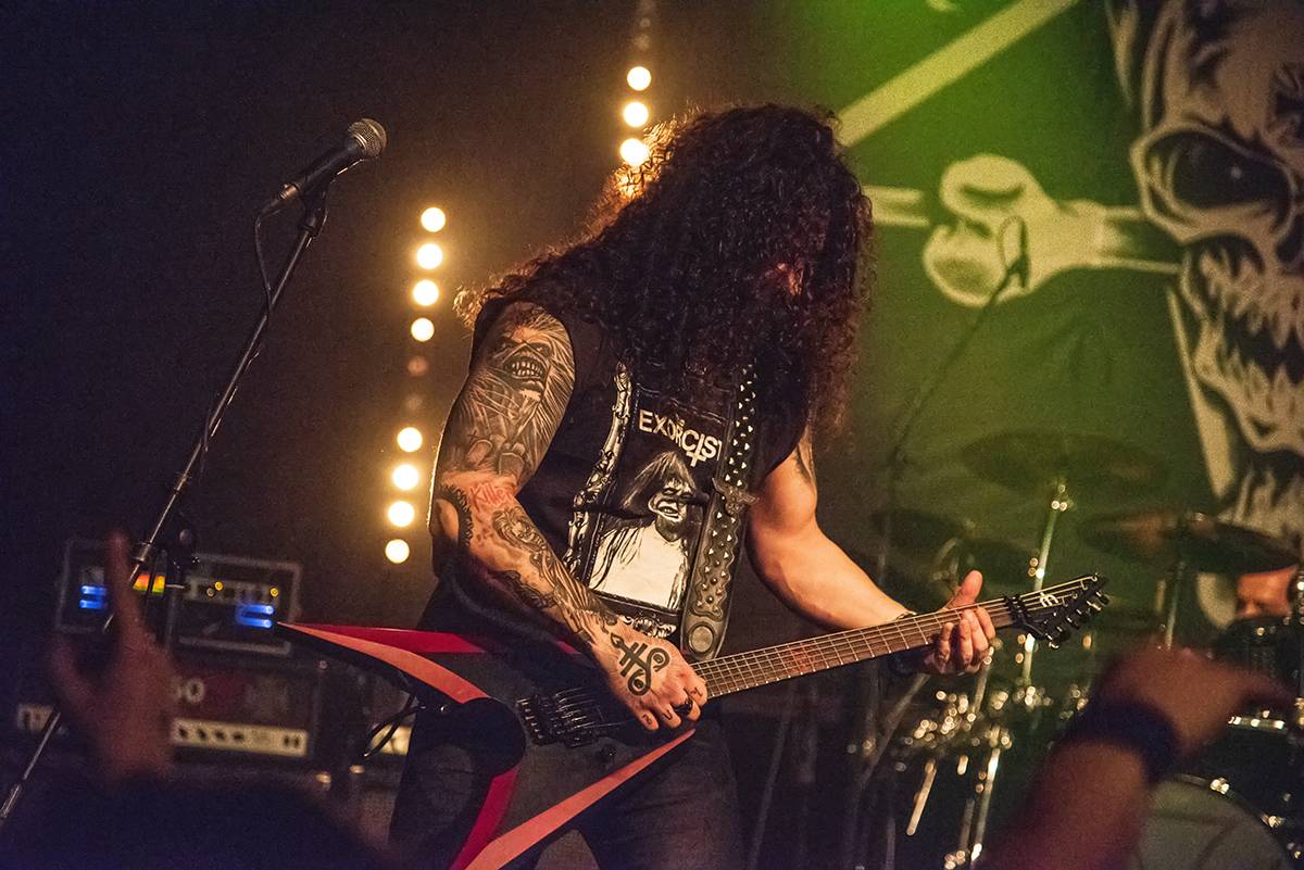 Totální masakr motorovou pilou: Debustrol slavili v Akropoli 33 let Antikrista