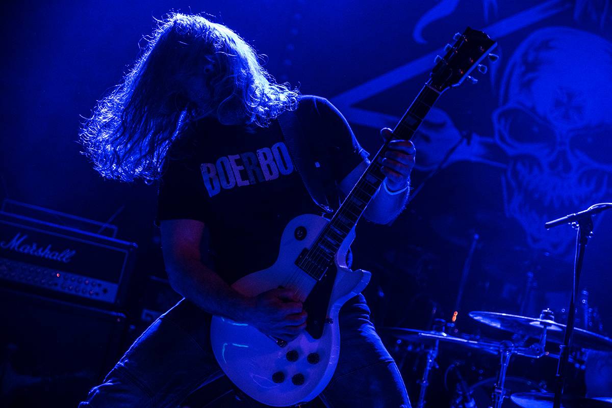 Totální masakr motorovou pilou: Debustrol slavili v Akropoli 33 let Antikrista