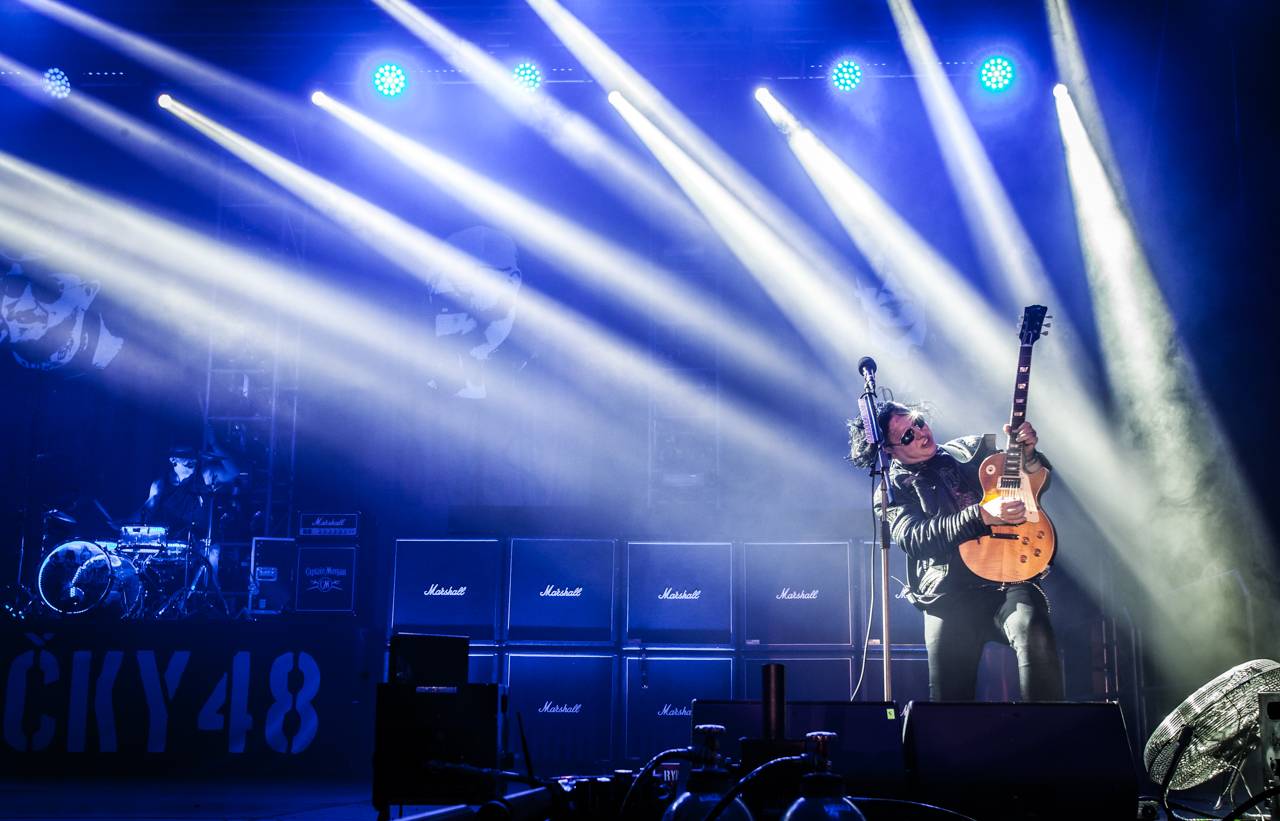 Rybičky 48, Bára Zemanová, slovenský 