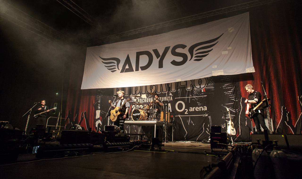 Rybičky 48, Bára Zemanová, slovenský 