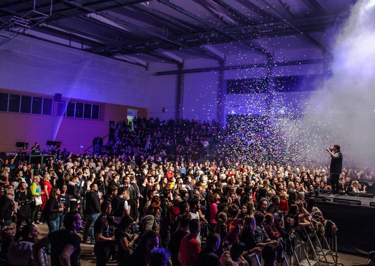 Rybičky 48, Bára Zemanová, slovenský 