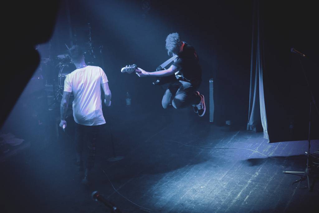 John Wolfhooker křtili v Akropoli novou desku 313, přizvali si Glad For Today s From Our Hands