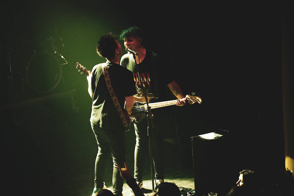 John Wolfhooker křtili v Akropoli novou desku 313, přizvali si Glad For Today s From Our Hands