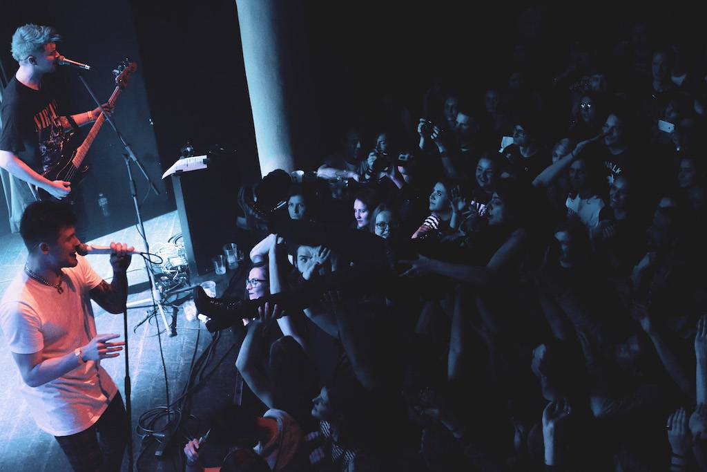 John Wolfhooker křtili v Akropoli novou desku 313, přizvali si Glad For Today s From Our Hands