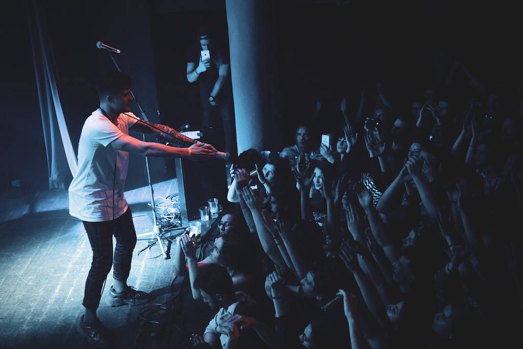 John Wolfhooker křtili v Akropoli novou desku 313, přizvali si Glad For Today s From Our Hands