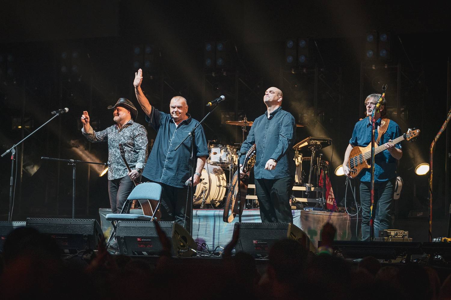Marek Ztracený předvedl skvělou show ve vyprodané O2 areně. Přizval si Františka Nedvěda i Hanu Zagorovou