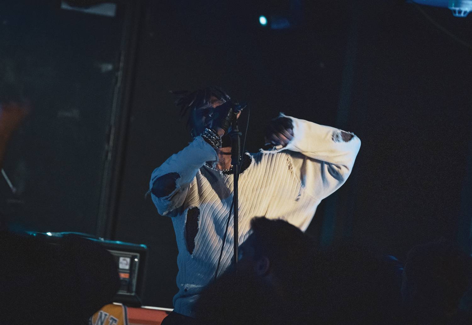 Nespoutaní Ho99o9 v Rock Café bojovali nejen s démony, ale i se zvukem