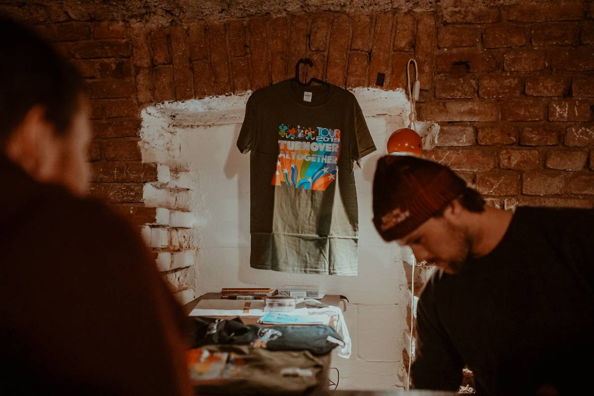 Turnover se poprvé představili v Praze, přivezli novou desku Altogether