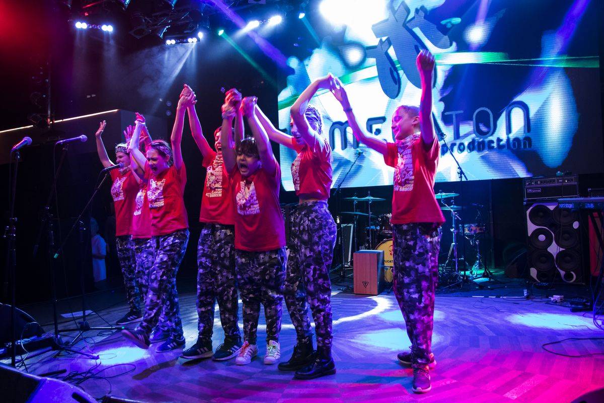 Megaton Fashion Show 2019: Rockové hvězdy se předvedly na přehlídkovém molu, vystoupily i děti