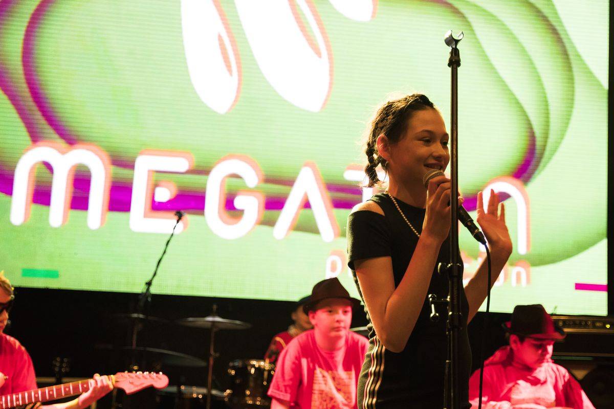 Megaton Fashion Show 2019: Rockové hvězdy se předvedly na přehlídkovém molu, vystoupily i děti