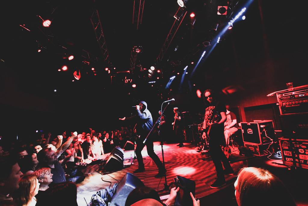 Horkýže Slíže odstartovali turné ve vyprodaném Lucerna Music Baru