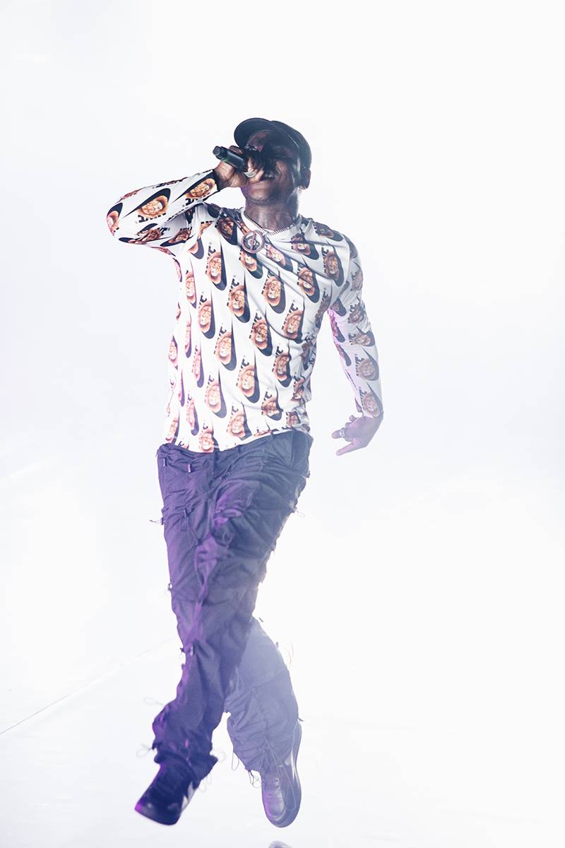 Když se ještě mohlo ven | Vojtěch Mervart vybírá snímky létajícího Bena Cristovaa, Wohnout, Offspring, Marpa a dalších