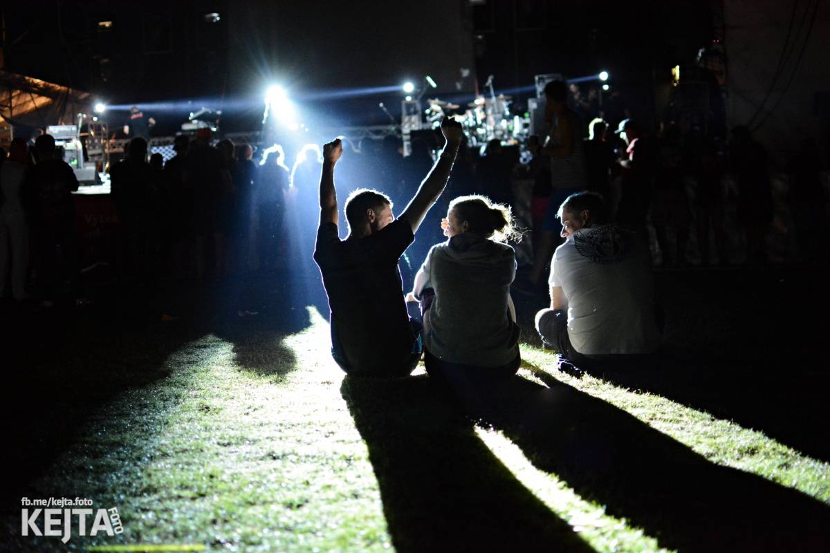 Když se ještě mohlo ven | Klára Mariňáková: Muzika, lidé na stejné vlně a atmosféra, která člověka ihned pohltí