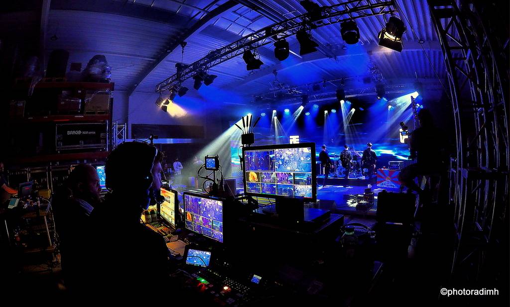 Marpo & TroubleGang hráli bez diváků, zato s pyrotechnikou. Koncertem podpořili Dětský domov Pyšely