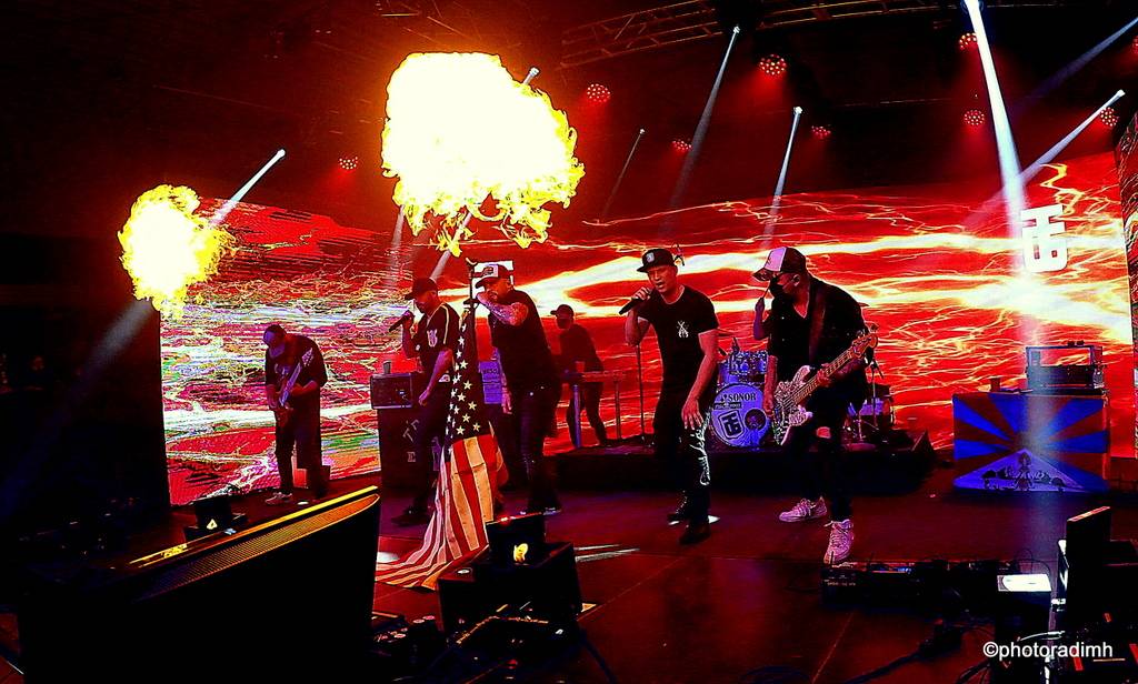 Marpo & TroubleGang hráli bez diváků, zato s pyrotechnikou. Koncertem podpořili Dětský domov Pyšely