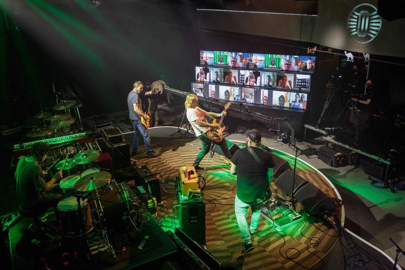 Mig 21, Tomáš Klus i Vypsaná Fixa zahráli Spolu jedním hlasem