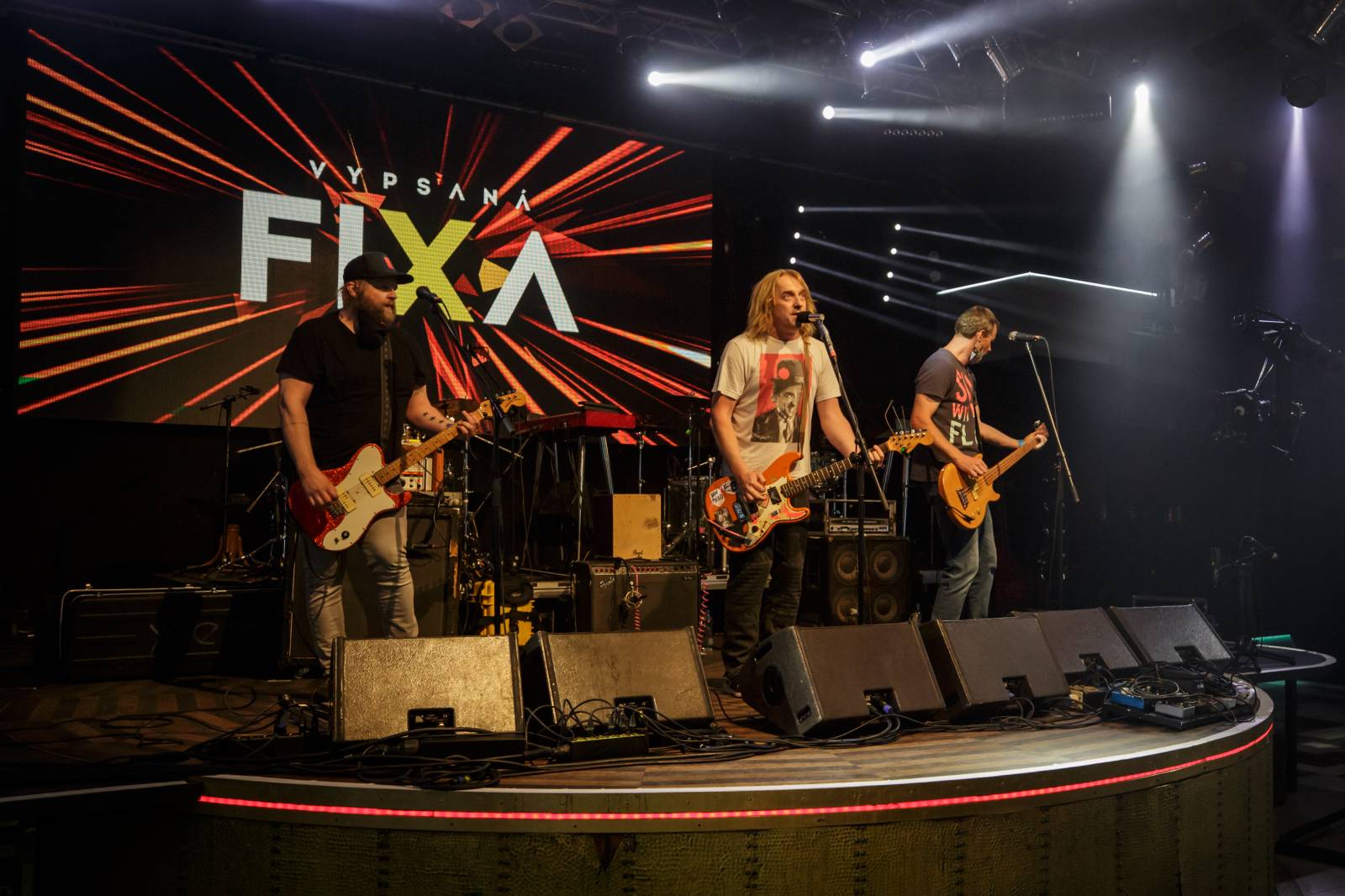 Mig 21, Tomáš Klus i Vypsaná Fixa zahráli Spolu jedním hlasem