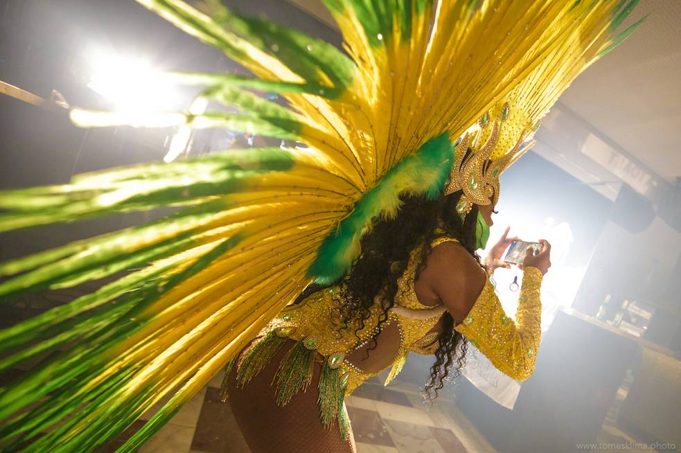 Děkujeme! Čeští hudebníci hráli pro vědce na festivalu, který se vysílal po celém světě