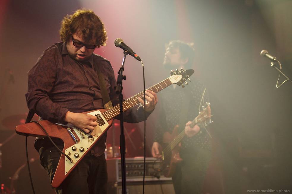 Děkujeme! Čeští hudebníci hráli pro vědce na festivalu, který se vysílal po celém světě