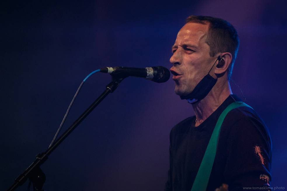 Děkujeme! Čeští hudebníci hráli pro vědce na festivalu, který se vysílal po celém světě