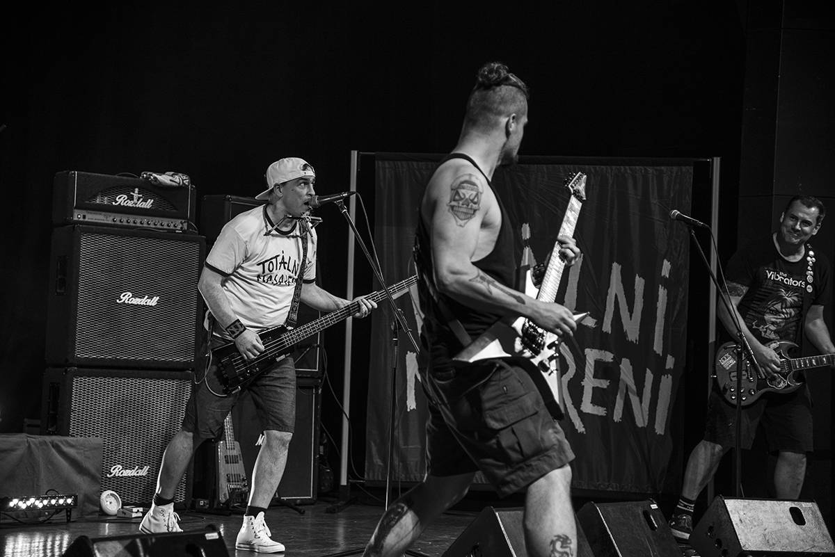 Totální nasazení hrálo pro Nemocnici Slaný, přijít mohla i necelá stovka fanoušků