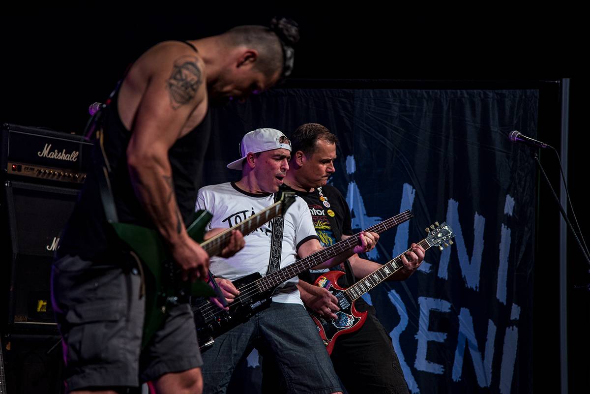 Totální nasazení hrálo pro Nemocnici Slaný, přijít mohla i necelá stovka fanoušků