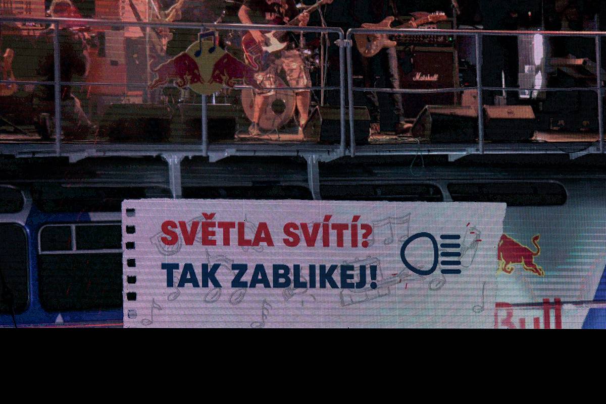 Wohnout uspořádali Sraz českých autobohémů v Holešovicích