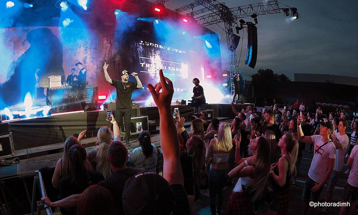 Marpo předvedl v Ostravě unikátní show. Koncert se konal uvnitř i venku