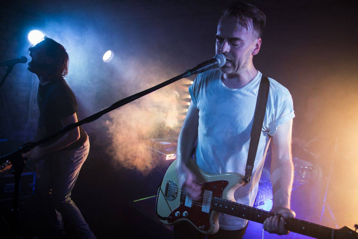 Roe-Deer jsou zpět! Představili nový singl a rozproudili Café V Lese