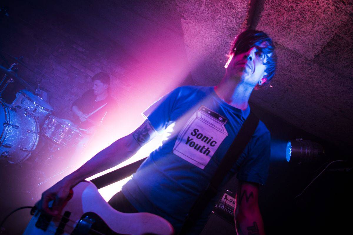 Roe-Deer jsou zpět! Představili nový singl a rozproudili Café V Lese