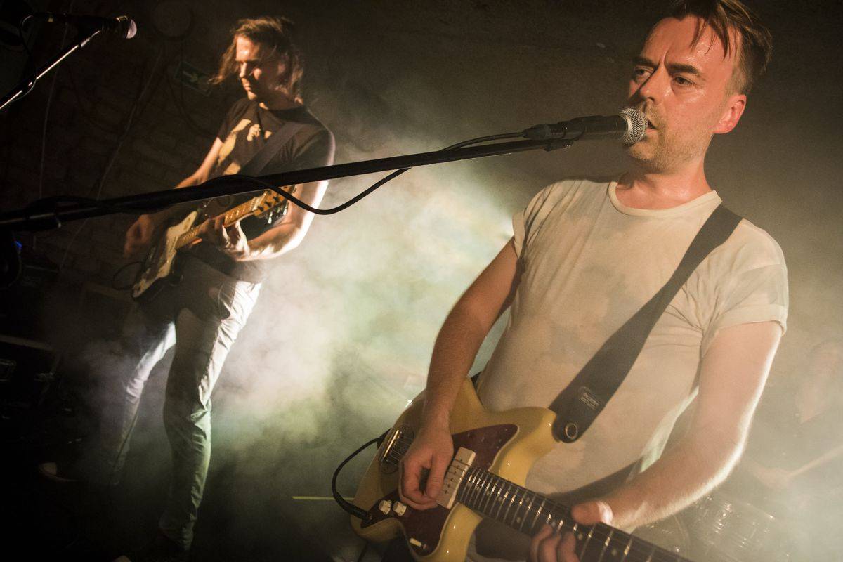 Roe-Deer jsou zpět! Představili nový singl a rozproudili Café V Lese