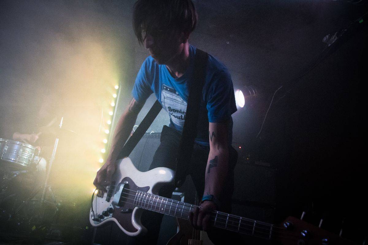 Roe-Deer jsou zpět! Představili nový singl a rozproudili Café V Lese