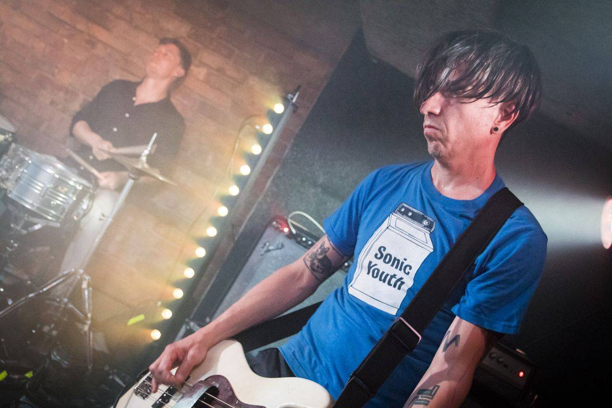 Roe-Deer jsou zpět! Představili nový singl a rozproudili Café V Lese