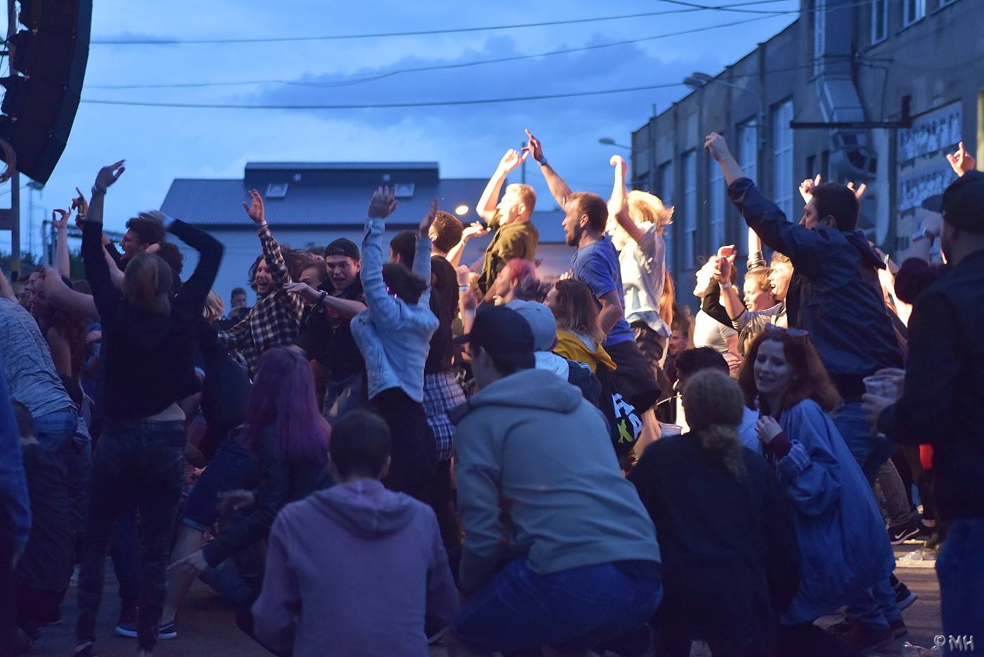 Vypsaná fixa zahrála na benzínce v Plzni. Zaznělo vše podstatné