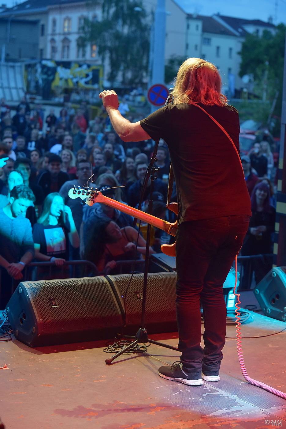 Vypsaná fixa zahrála na benzínce v Plzni. Zaznělo vše podstatné