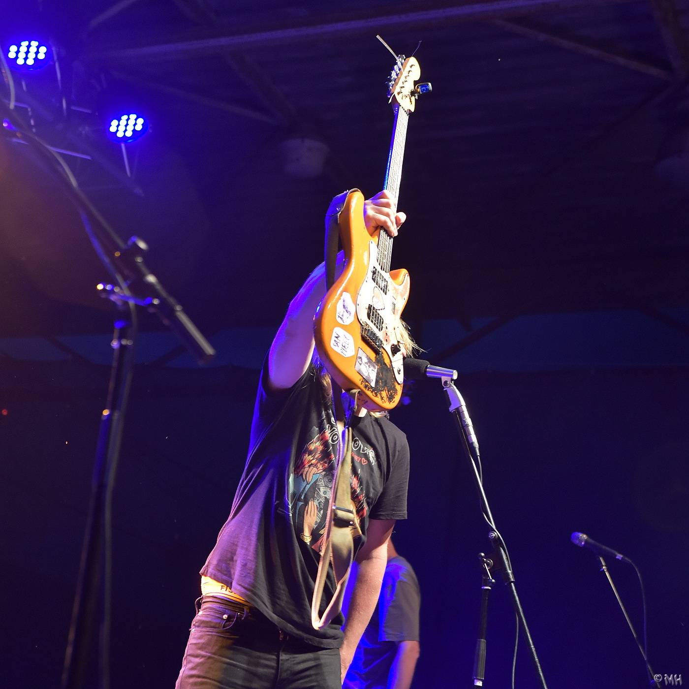 Vypsaná fixa zahrála na benzínce v Plzni. Zaznělo vše podstatné