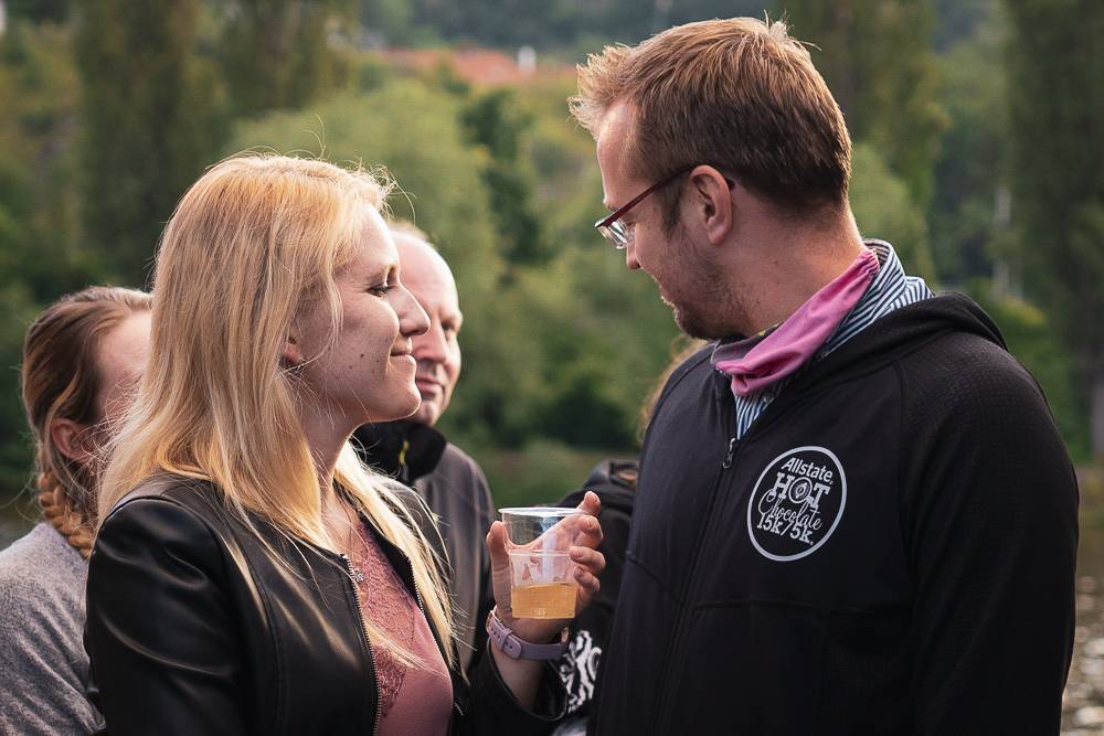 Michal Hrůza vyplul na Vltavu. Na lodi Odra pobavil fanoušky