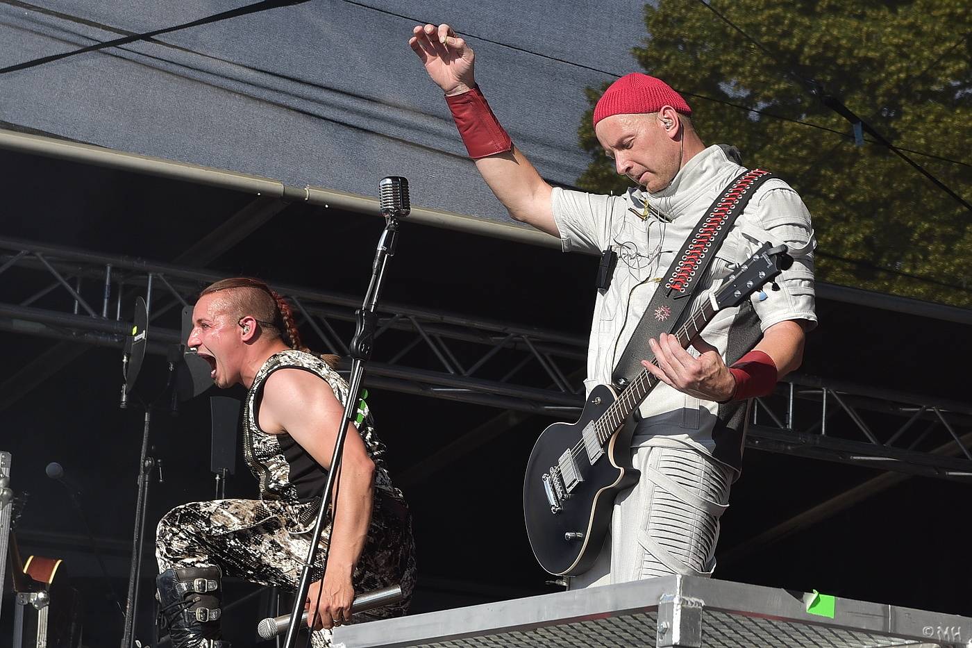 Monster Meeting začalo! Traktor a Dymytry zahráli v Plzni hned třikrát