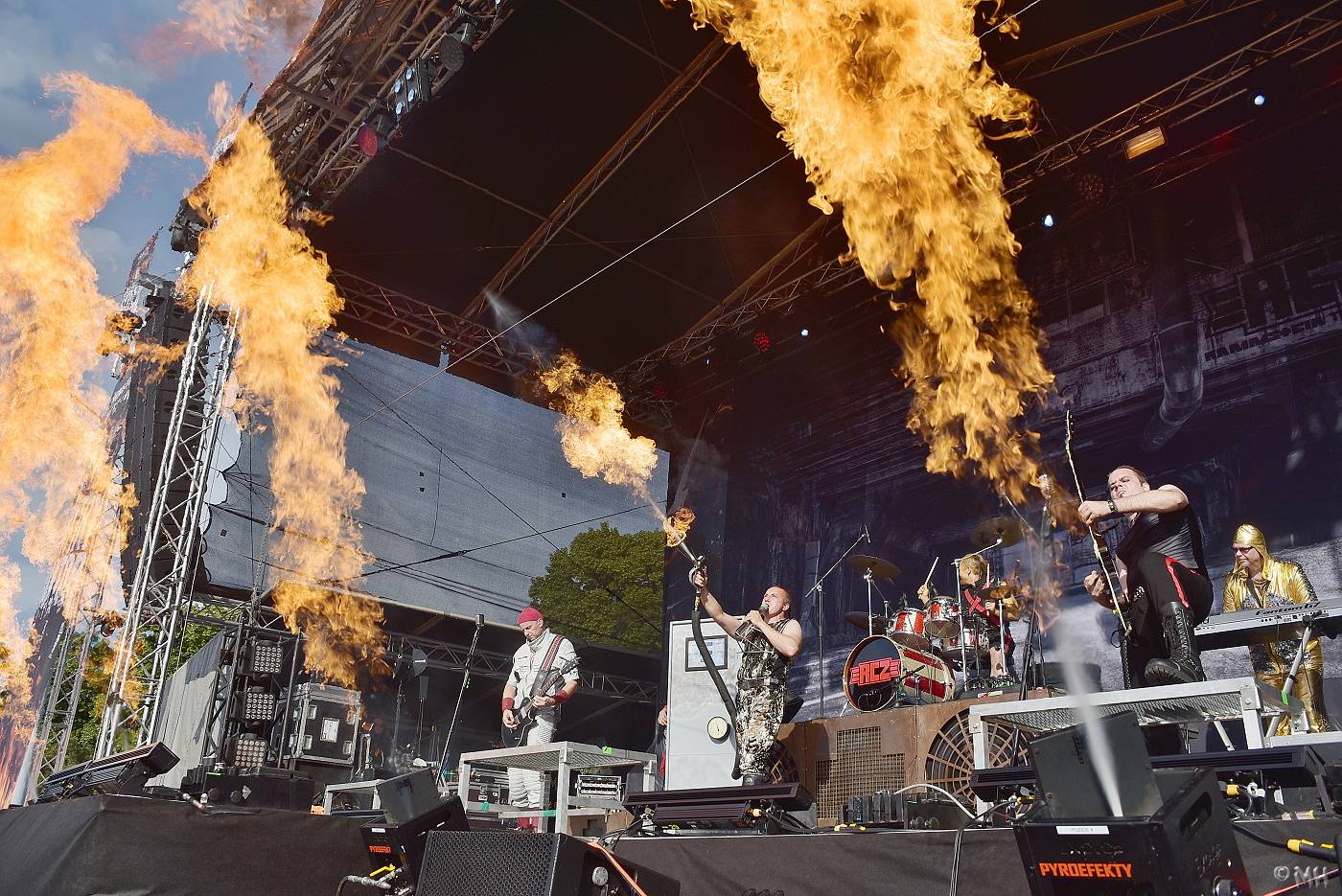 Monster Meeting začalo! Traktor a Dymytry zahráli v Plzni hned třikrát